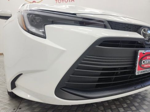 Certified 2026 Toyota Corolla LE image 9
