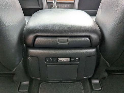Used 2024 Nissan Armada SL w/ Captain's Chairs Package AWD/4WD image 15