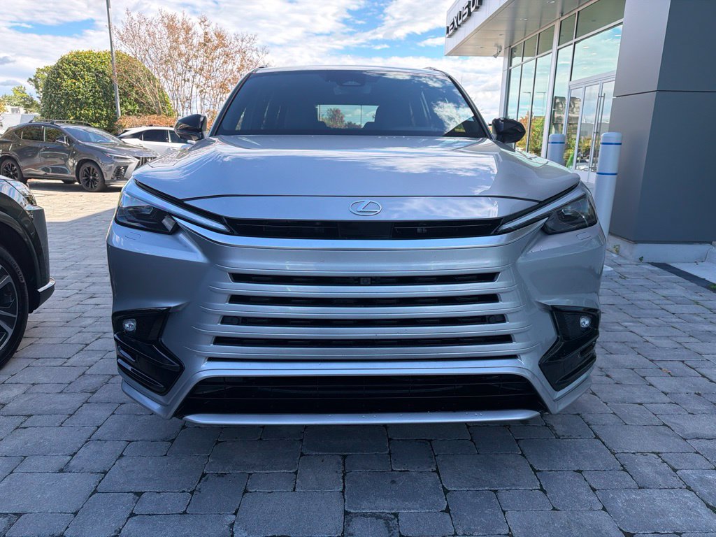 Certified 2026 Lexus TX 500h AWD w/ Technology Package image 3