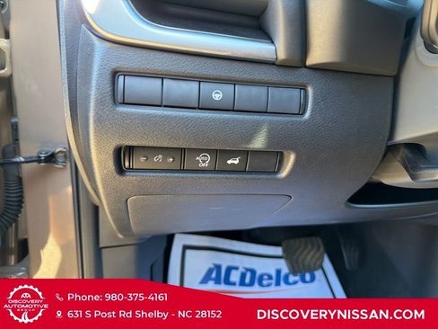 Certified 2025 Nissan Rogue SV w/ SV Premium Package image 15