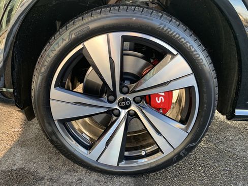 New 2025 Audi SQ5 Premium Plus image 10