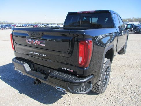 New 2026 GMC Sierra 1500 AT4 w/ AT4 Premium Package image 4