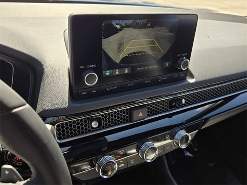 Used 2025 Honda Civic Sport image 21