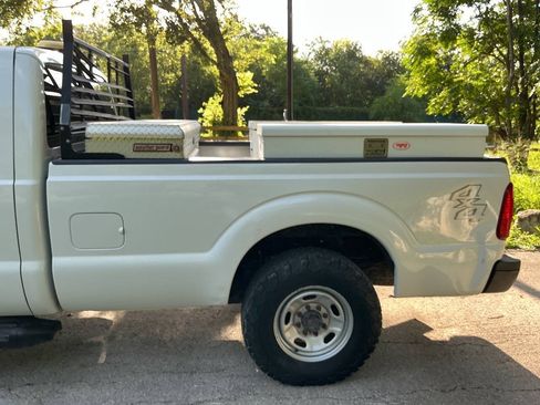 Used 2013 Ford F250 XL w/ PWR Equipment Group AWD/4WD image 19