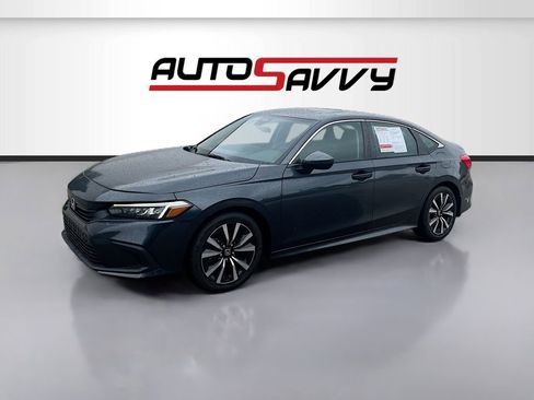 Used 2022 Honda Civic EX image 3