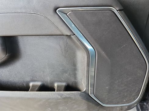 Used 2022 Chevrolet Silverado 1500 LT Trail Boss image 28