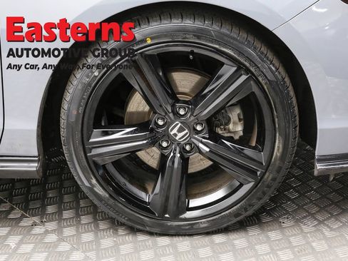 Used 2023 Honda Accord Sport image 31