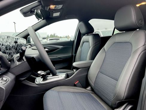 New 2026 Buick Envista Preferred image 34