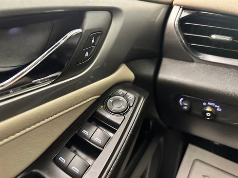 Used 2023 Chevrolet Traverse LS w/ LPO, Floor Liner Package AWD/4WD image 19