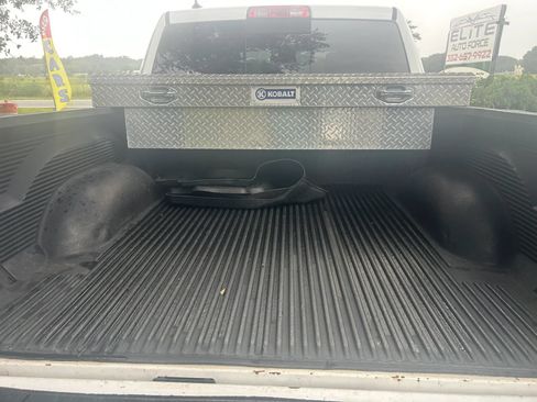 Used 2018 RAM 1500 Big Horn RWD image 14