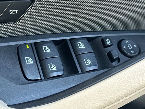 Used 2023 BMW i4 eDrive40 w/ M Sport Package RWD image 13