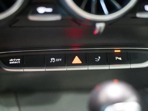 Used 2016 Audi TT 2.0T w/ Technology Package AWD/4WD image 22