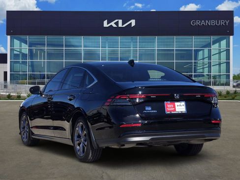 Used 2024 Honda Accord EX image 5