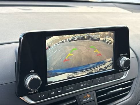 Used 2024 Nissan Altima 2.5 S image 20