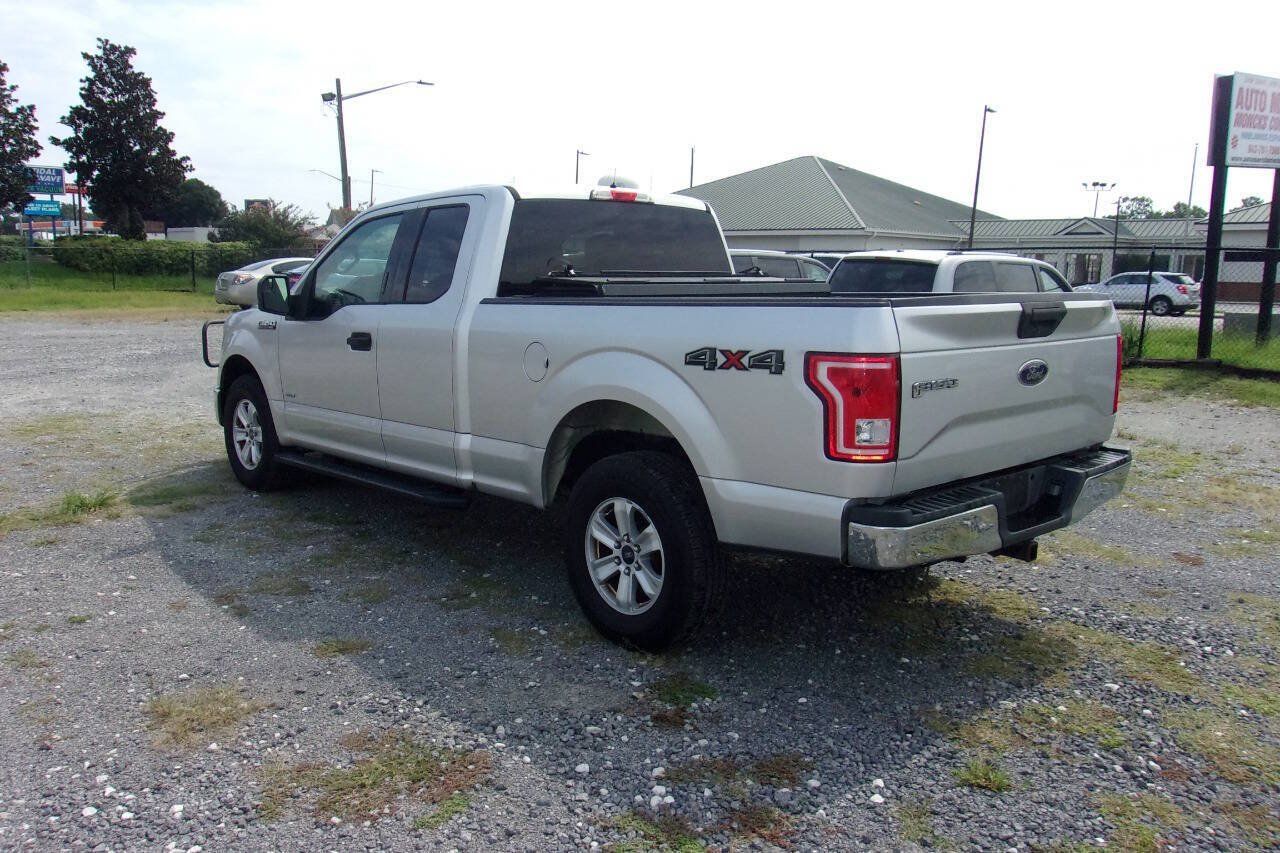 Used 2017 Ford F150 XLT w/ Trailer Tow Package AWD/4WD image 5