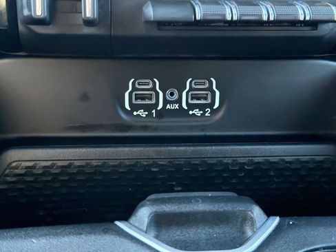 Used 2023 RAM 2500 Big Horn w/ Level 2 Equipment Group image 32