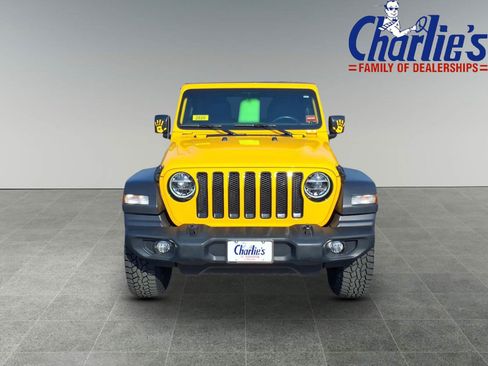 Used 2020 Jeep Wrangler Unlimited Sport AWD/4WD image 2