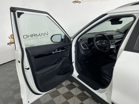 New 2026 Kia Seltos S image 18