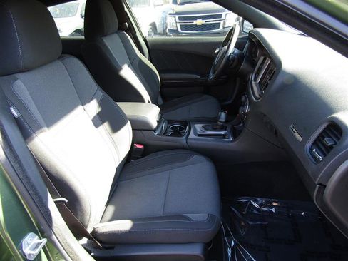 Used 2020 Dodge Charger SXT w/ Blacktop Package image 29