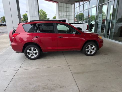 Used 2008 Toyota RAV4 4WD image 2