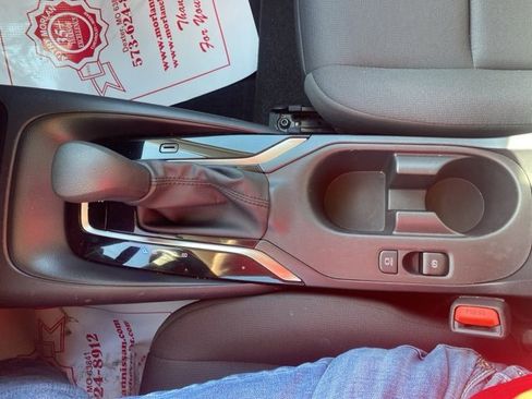 Used 2024 Toyota Corolla LE image 24