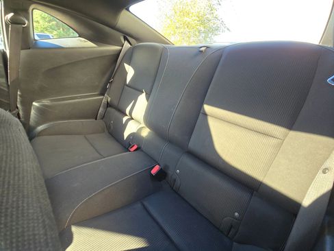 Used 2011 Chevrolet Camaro LT image 16