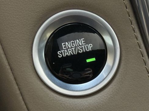 Used 2019 Cadillac Escalade Platinum image 28