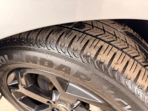 Used 2019 Land Rover Range Rover Sport HSE image 35