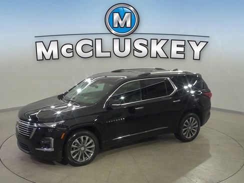 Certified 2023 Chevrolet Traverse Premier AWD/4WD image 1
