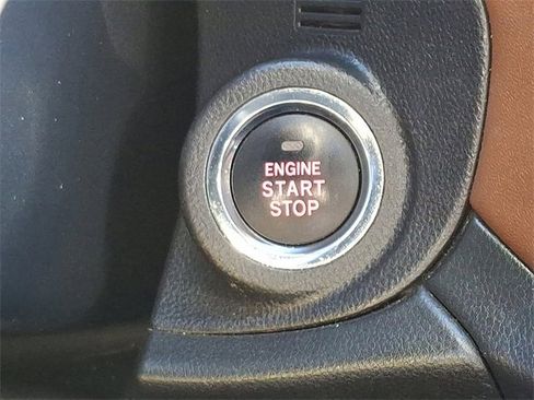 Used 2020 Subaru Outback Touring XT image 24