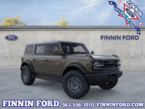 New 2025 Ford Bronco Outer Banks w/ Sasquatch Package image 1