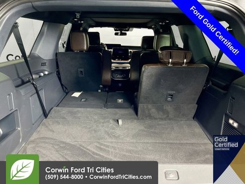 Used 2025 Ford Expedition Max King Ranch image 15