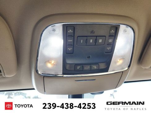 Used 2018 Jeep Grand Cherokee Limited w/ Luxury Group II image 35