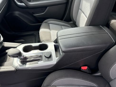 Certified 2024 Chevrolet Blazer LT w/ Convenience Package FWD image 20