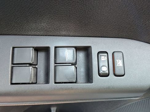 Used 2017 Toyota RAV4 LE w/ All Weather Liner Package AWD/4WD image 12