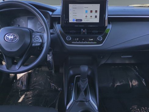 Certified 2025 Toyota Corolla LE image 11