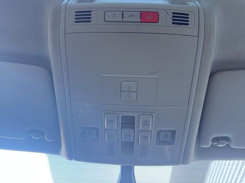 Used 2017 Volkswagen Golf Alltrack SEL image 26