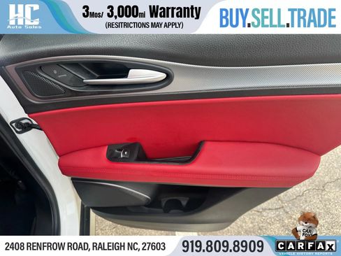 Used 2019 Alfa Romeo Stelvio Ti image 19