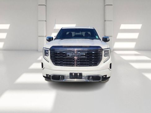 Used 2024 GMC Sierra 1500 Denali Ultimate AWD/4WD image 2