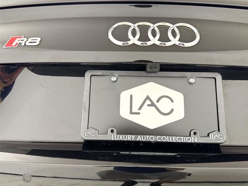 Used 2017 Audi R8 V10 image 36