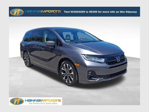 Used 2025 Honda Odyssey Elite image 1
