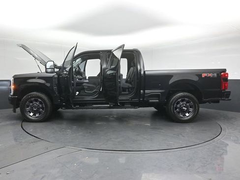 Used 2024 Ford F250 Lariat w/ Sport Appearance Package AWD/4WD image 53