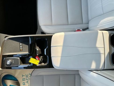 Used 2026 Buick Enclave Avenir w/ Super Cruise Package FWD image 19