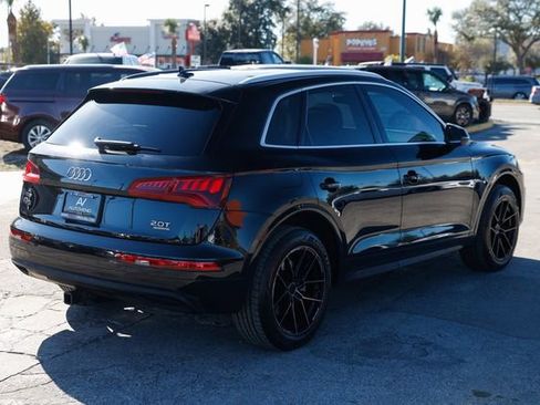 Used 2018 Audi Q5 2.0T Premium Plus w/ Premium Plus Package image 13