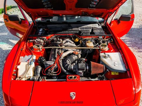 Used 1987 Porsche 944 Coupe image 17