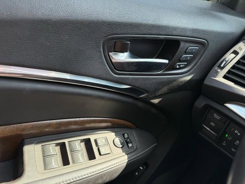Used 2017 Acura MDX w/ Advance Package image 16