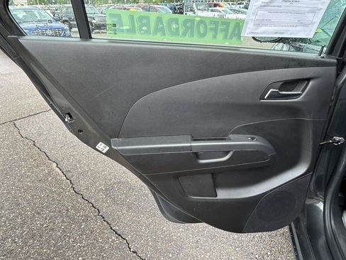 Used 2014 Chevrolet Sonic LT FWD image 13