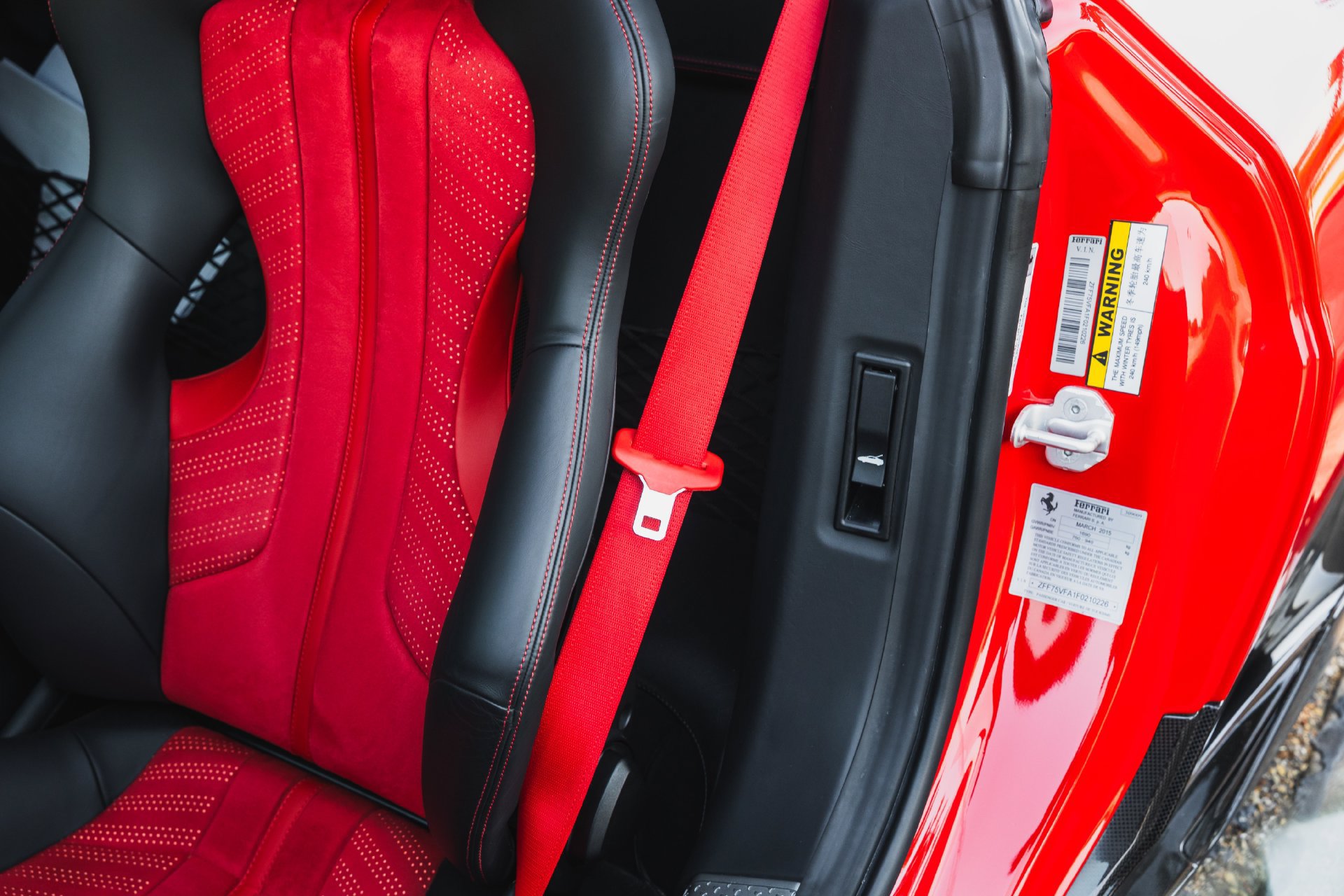 Used 2015 Ferrari 458 Speciale Coupe RWD image 81