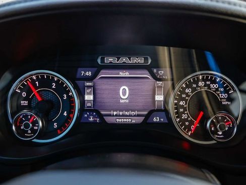 Used 2024 RAM 2500 Laramie image 27