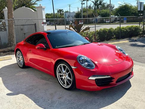 Used 2015 Porsche 911 Carrera image 3